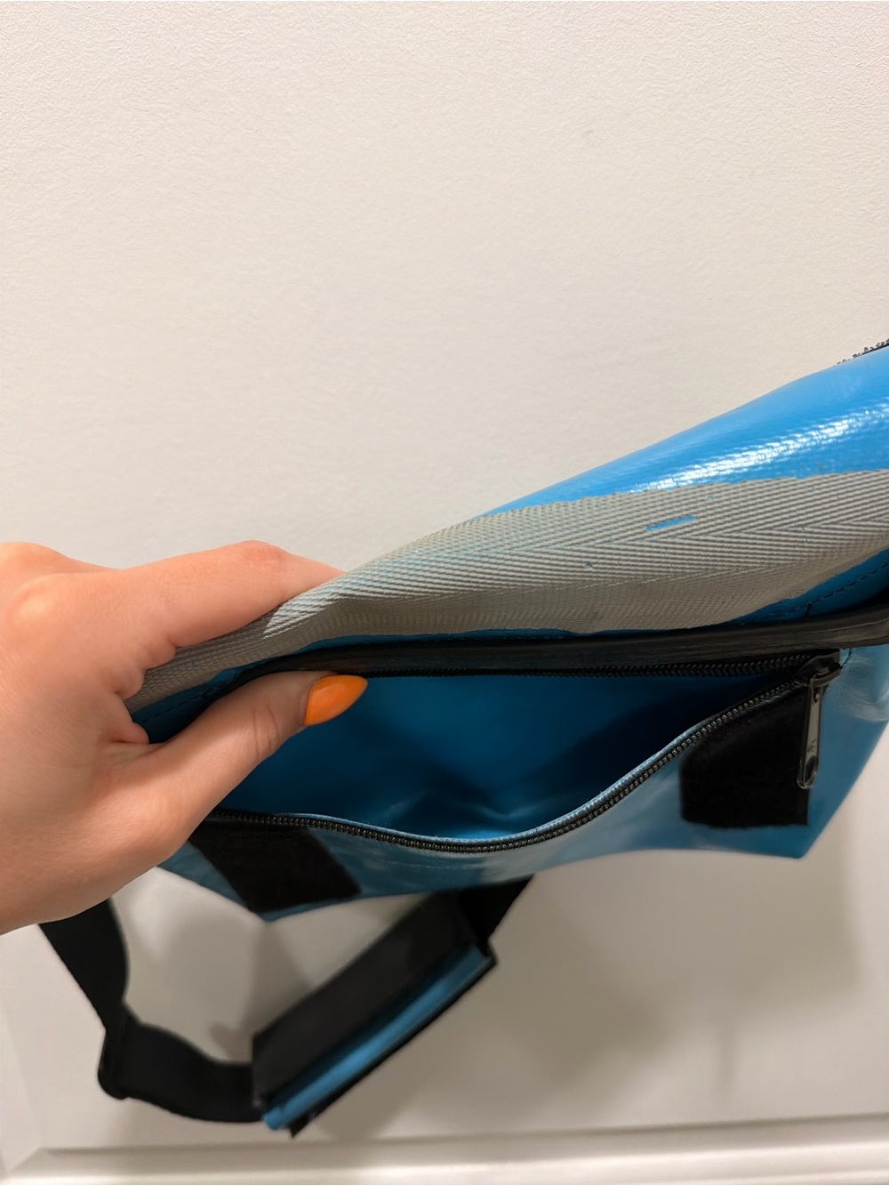 Freitag F40 JAMIE Sky Blue Sling Unisex Crossbody Messenger Hip Bag - Picture 9 of 13
